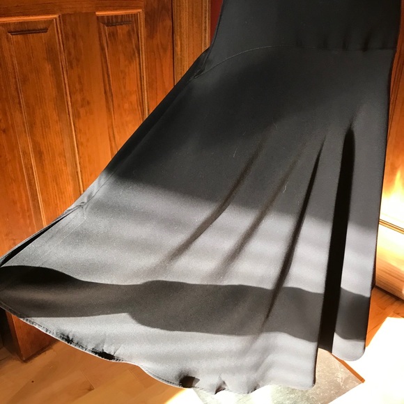 ** 2 for $40 ** NWOT. DKNY Flowy Maxi Skirt - Picture 6 of 8